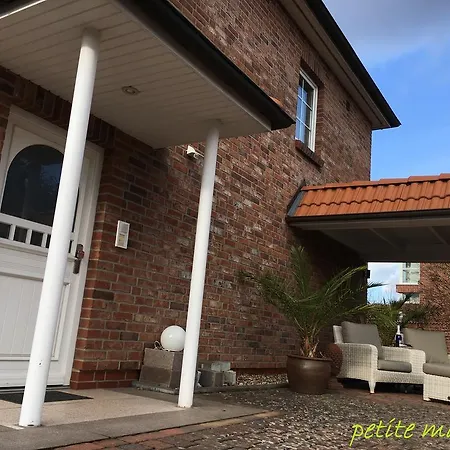 Apartment Petite Maison